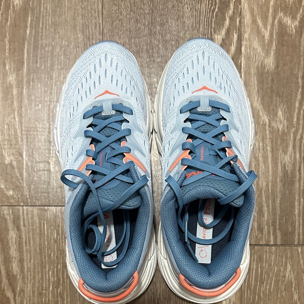 Hoka Sneakers